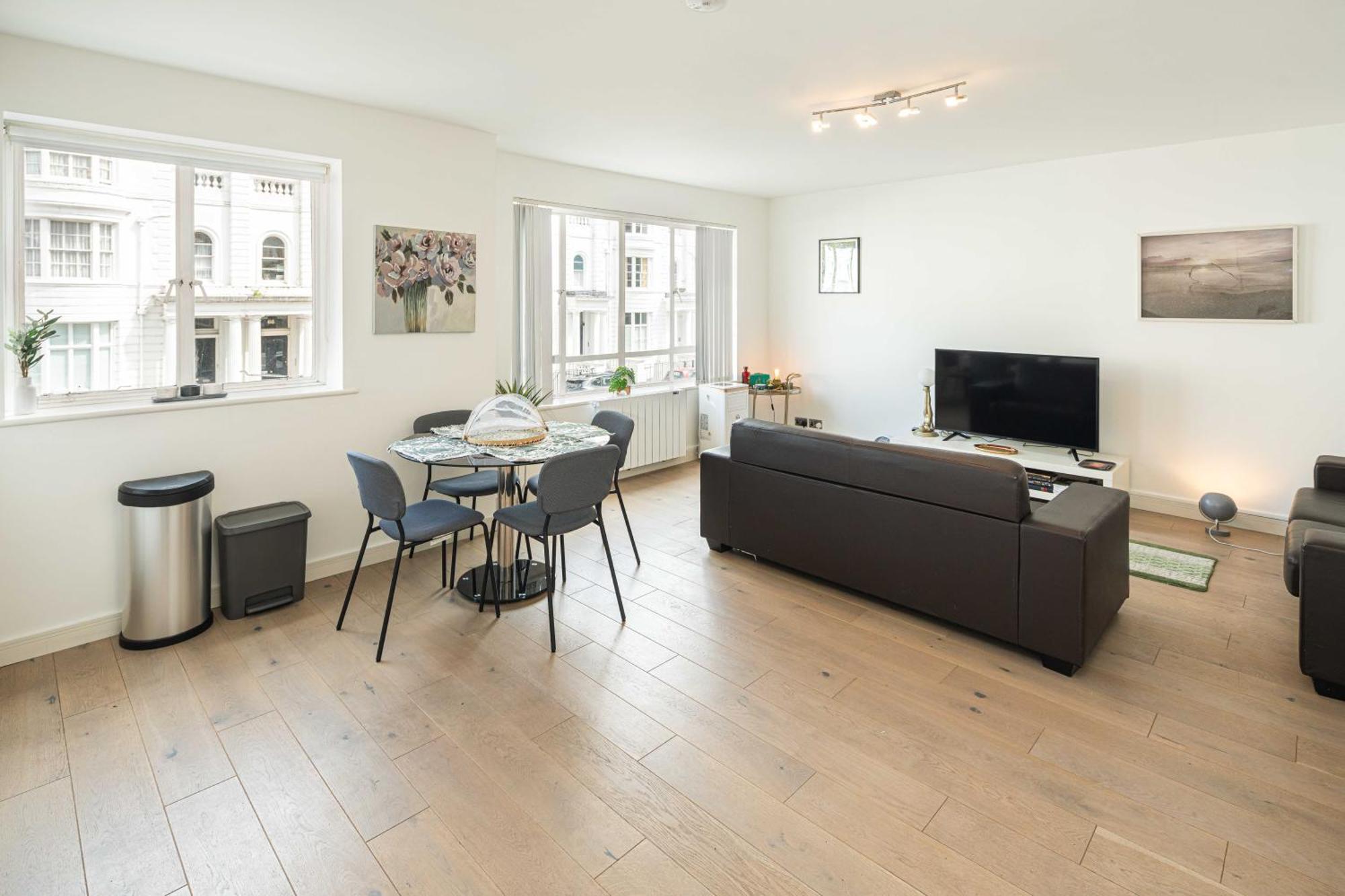Charming Newly Refurb 2-Bed 2-Bath Whole Apartment Near Hyde Park & Kensington, Prime Paddington Location Zone 1 ロンドン エクステリア 写真