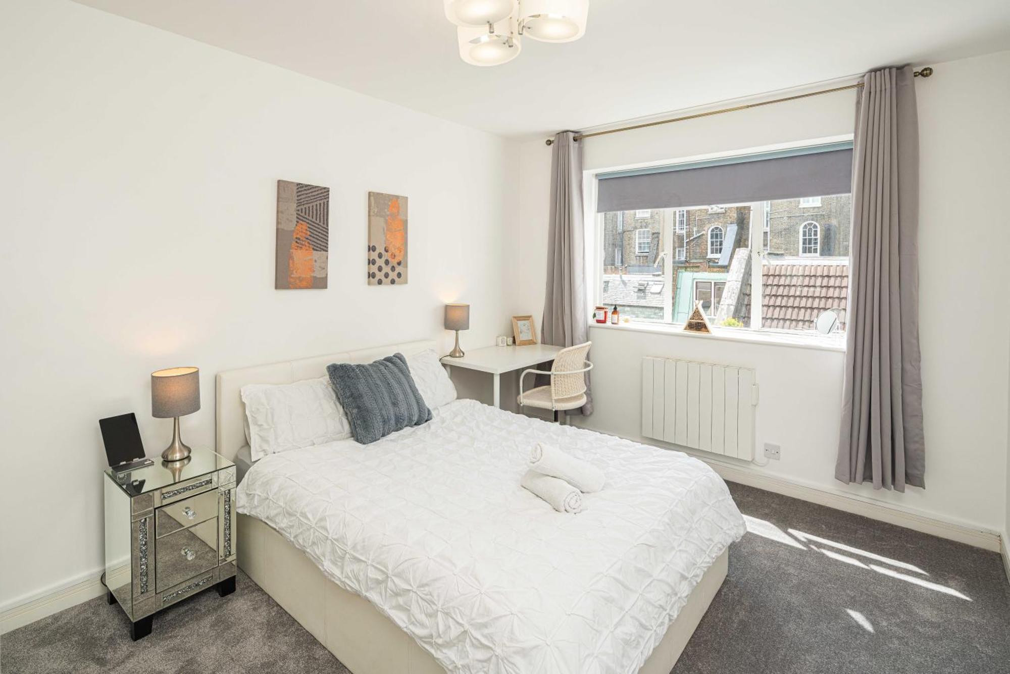 Charming Newly Refurb 2-Bed 2-Bath Whole Apartment Near Hyde Park & Kensington, Prime Paddington Location Zone 1 ロンドン エクステリア 写真