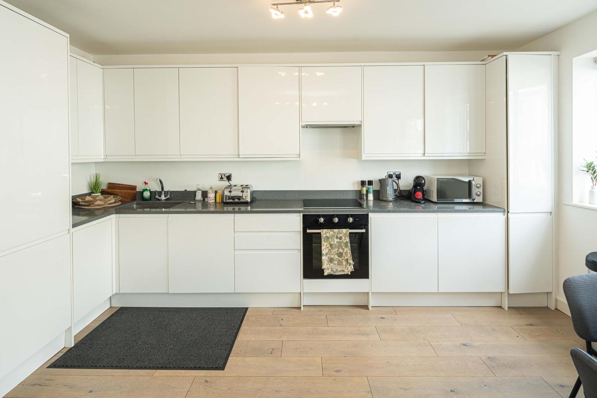 Charming Newly Refurb 2-Bed 2-Bath Whole Apartment Near Hyde Park & Kensington, Prime Paddington Location Zone 1 ロンドン エクステリア 写真