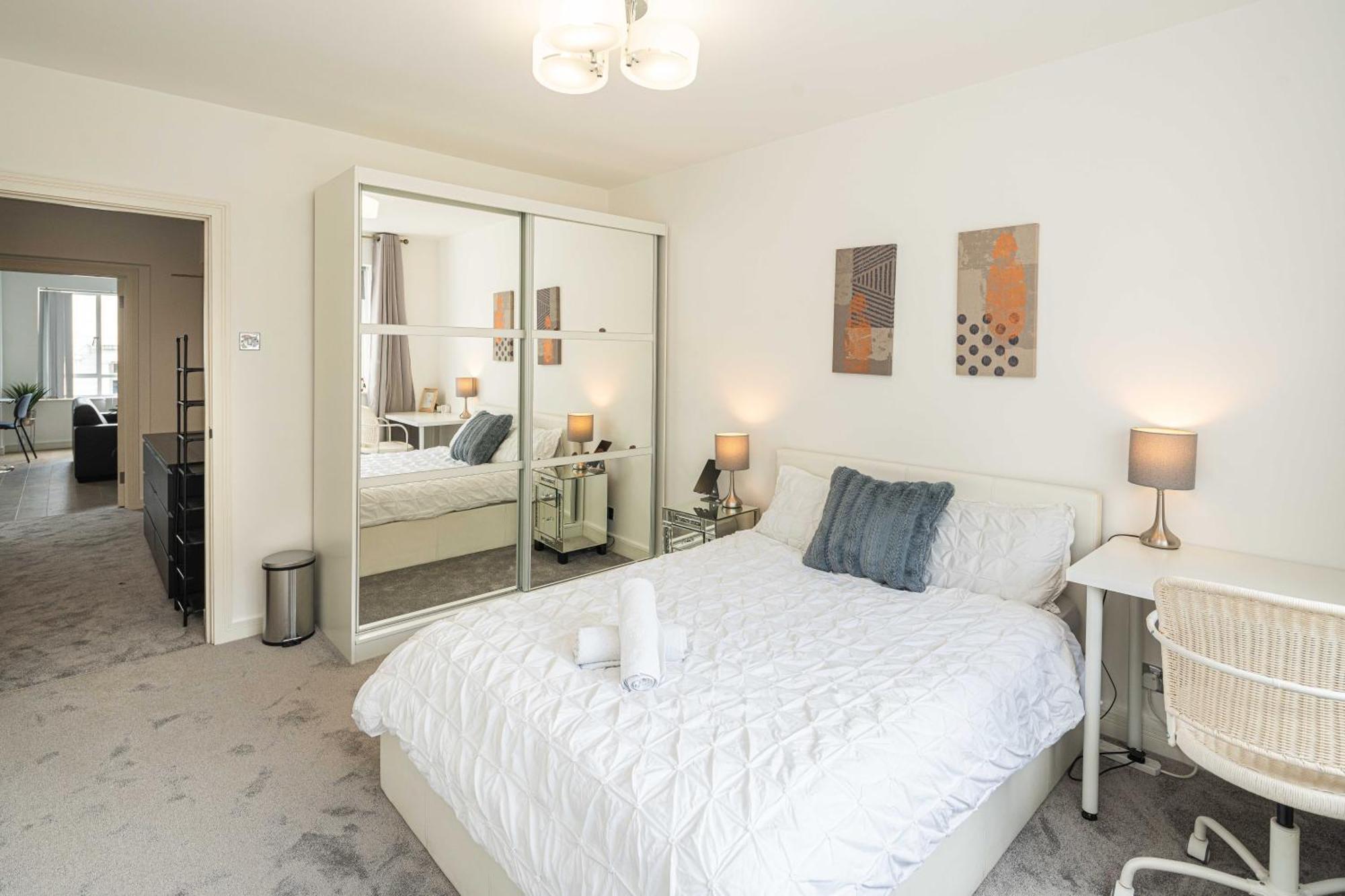 Charming Newly Refurb 2-Bed 2-Bath Whole Apartment Near Hyde Park & Kensington, Prime Paddington Location Zone 1 ロンドン エクステリア 写真